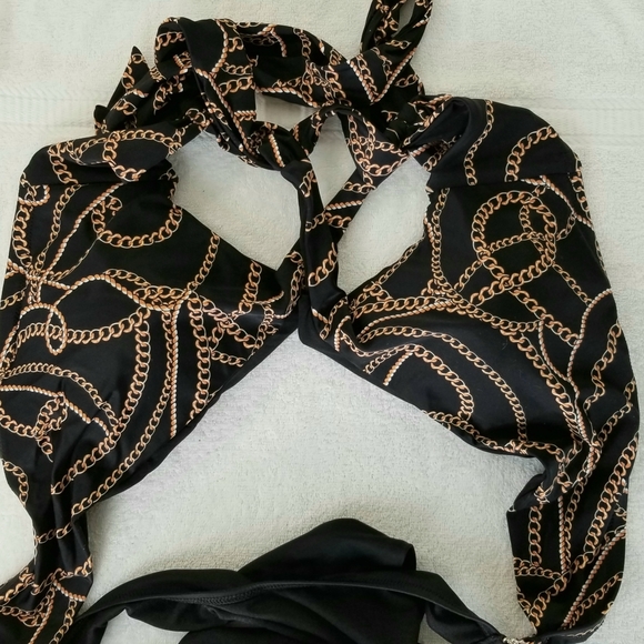 *NWT* ASHLEY GRAHAM Black & Gold Swimsuit, size 18 - Picture 2 of 6